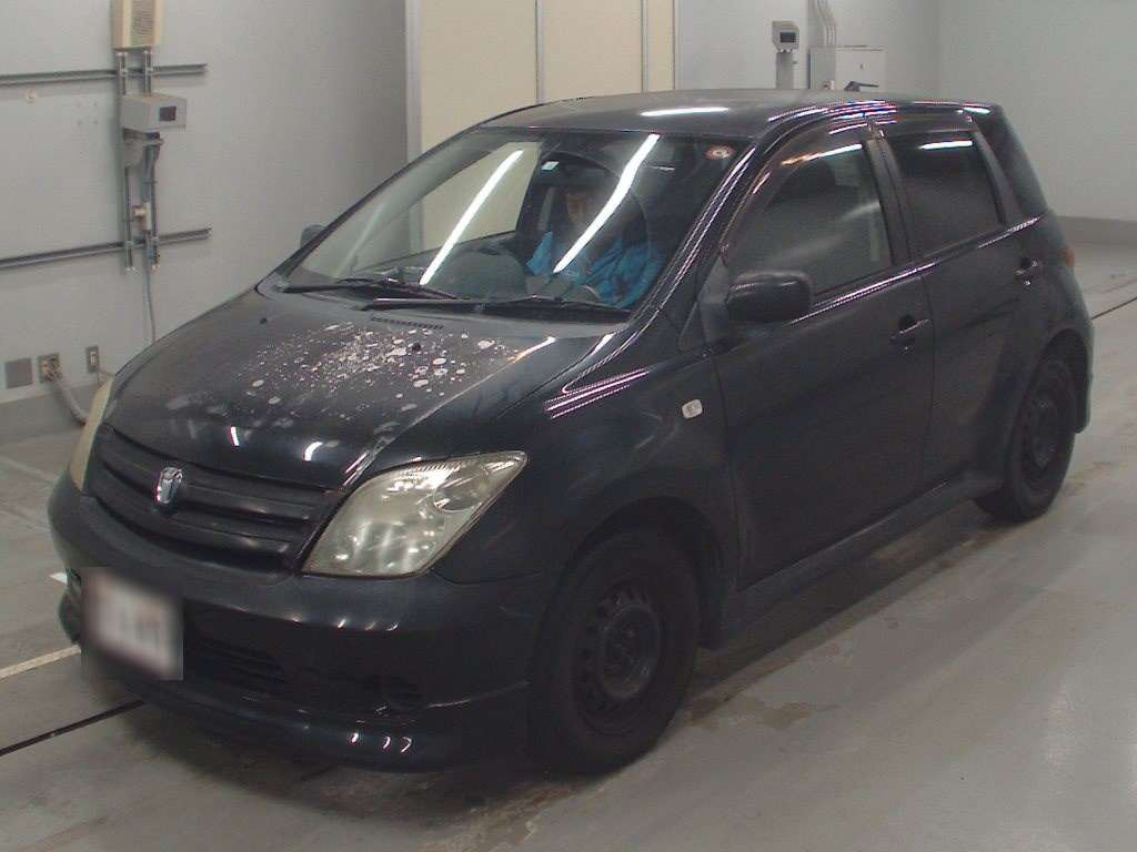 2004 Toyota IST NCP60[0]