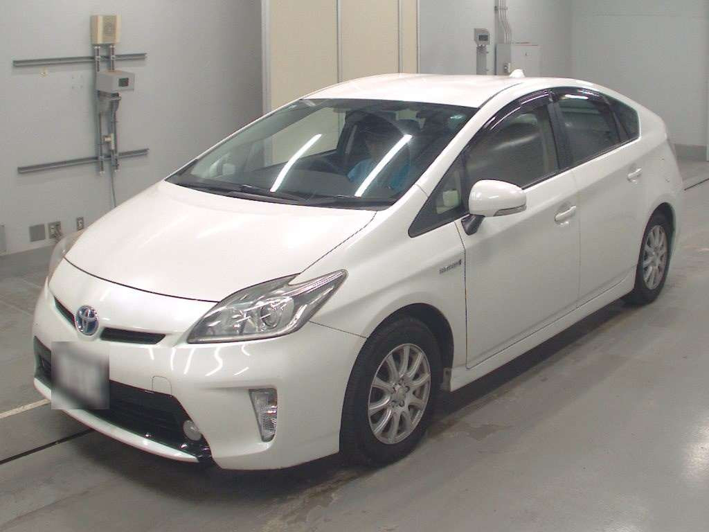 2013 Toyota Prius ZVW30[0]