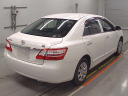 2011 Toyota Premio