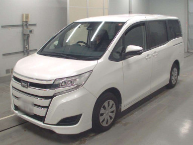 2019 Toyota Noah