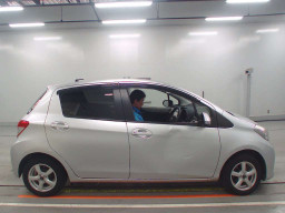 2014 Toyota Vitz