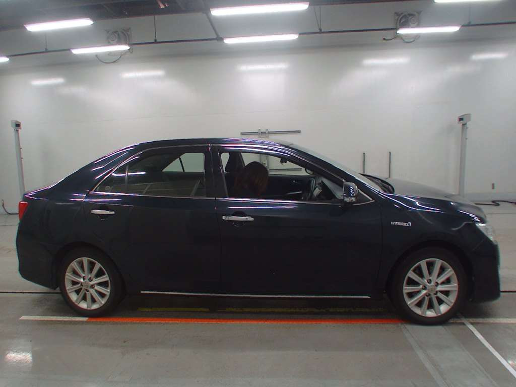 2012 Toyota Camry AVV50[2]