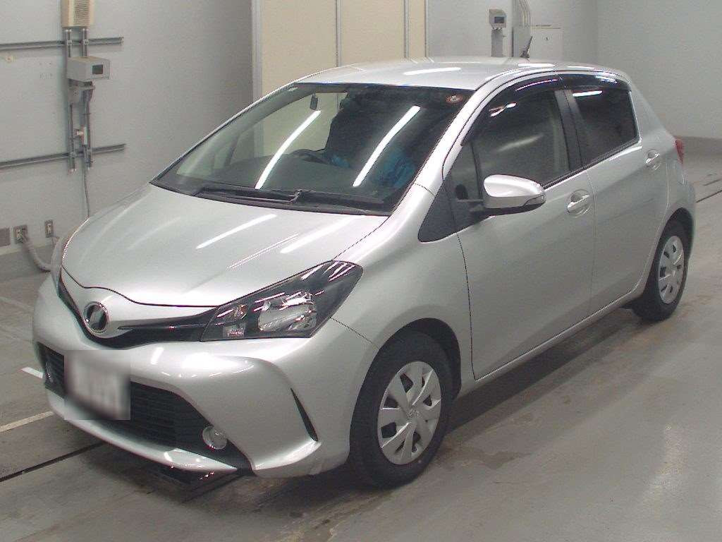 2014 Toyota Vitz NSP130[0]