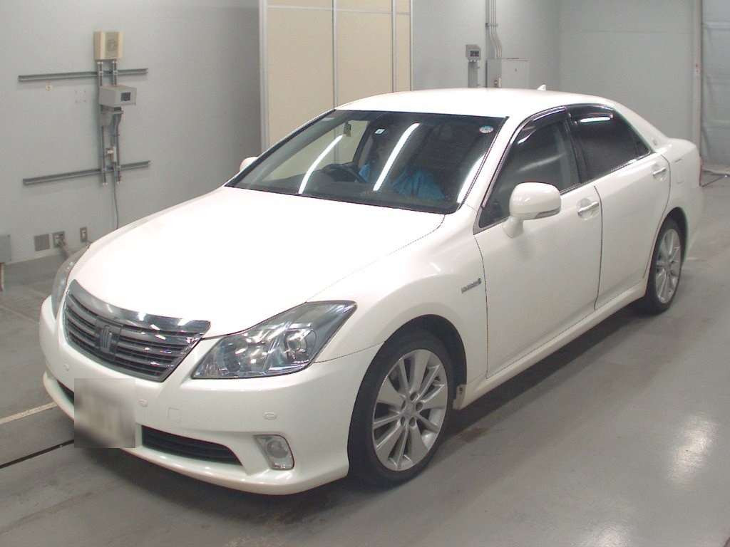 2011 Toyota Crown Hybrid GWS204[0]