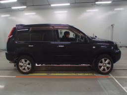 2005 Nissan X-Trail