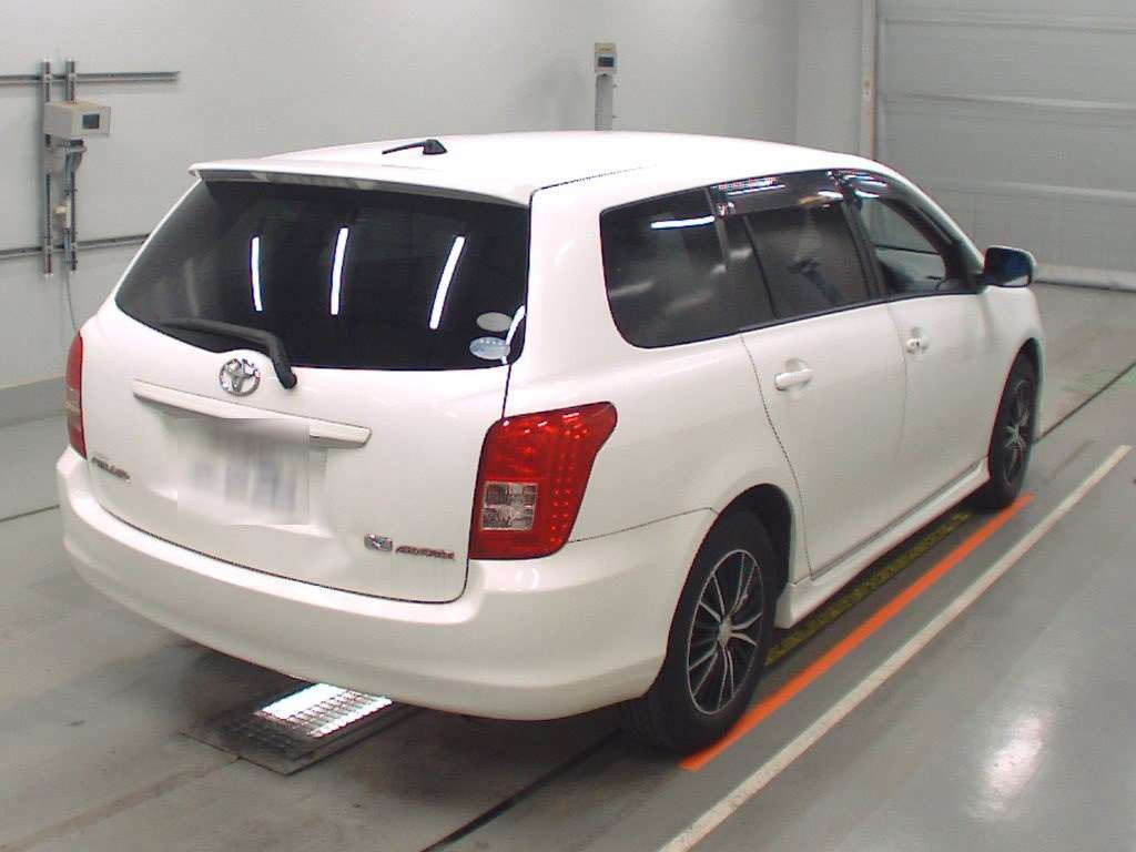 2008 Toyota Corolla Fielder NZE141G[1]