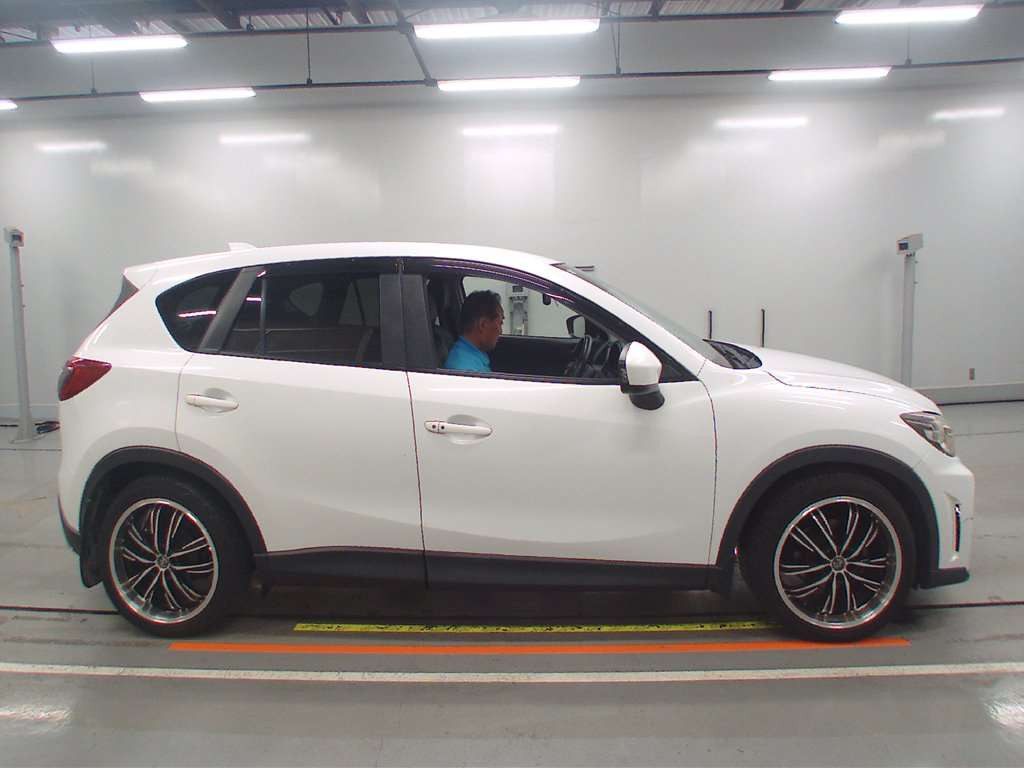 2014 Mazda CX-5 KE2AW[2]