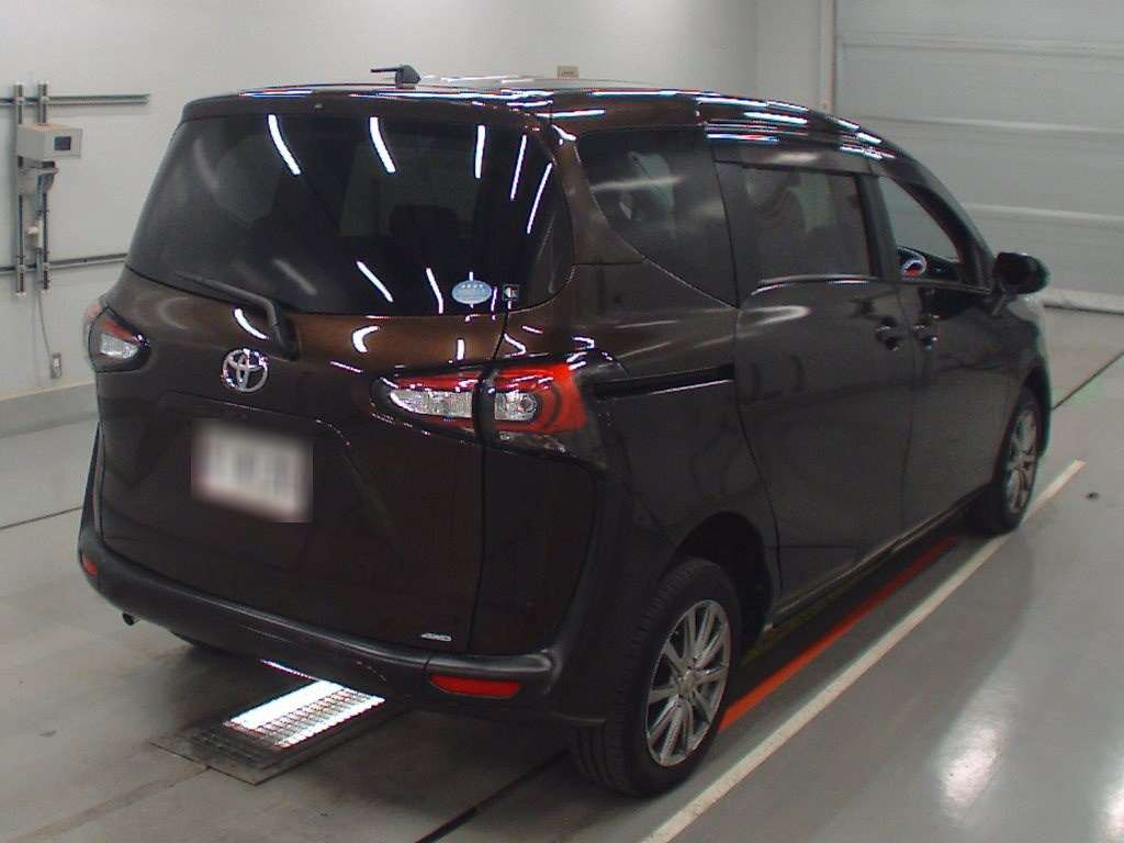 2019 Toyota Sienta NCP175G[1]