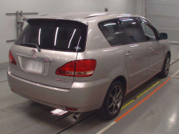 2002 Toyota Ipsum