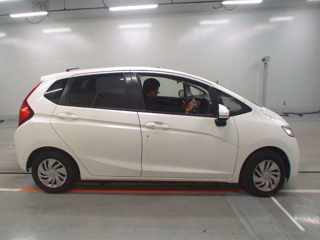 2013 Honda Fit GK3[2]