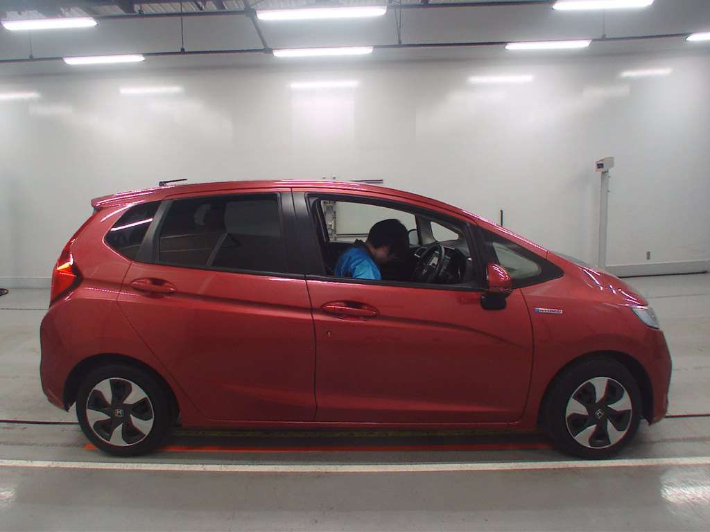 2019 Honda Fit Hybrid GP5[2]