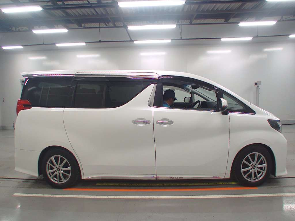 2017 Toyota Alphard AGH35W[2]