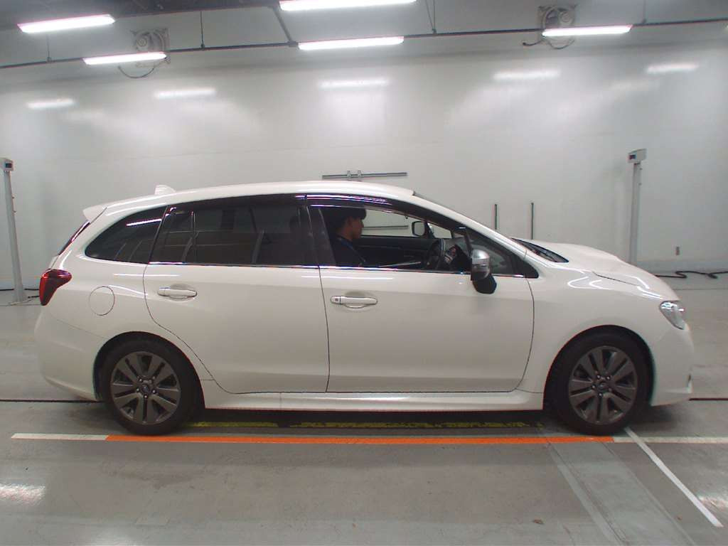 2016 Subaru Levorg VM4[2]