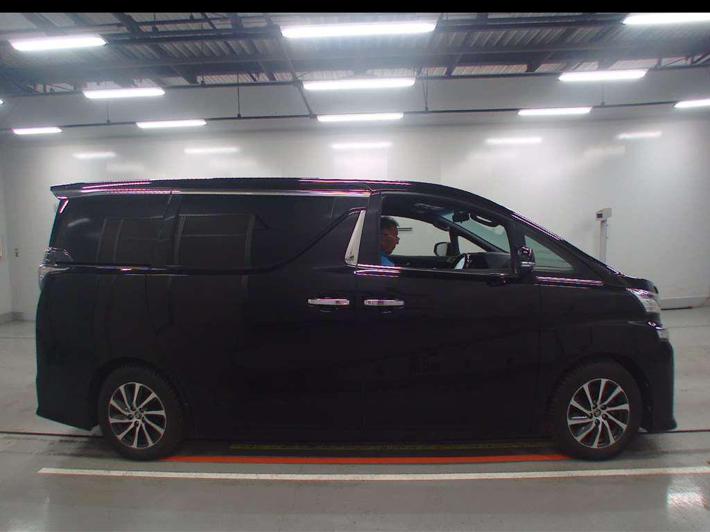 2017 Toyota Vellfire AGH30W[2]