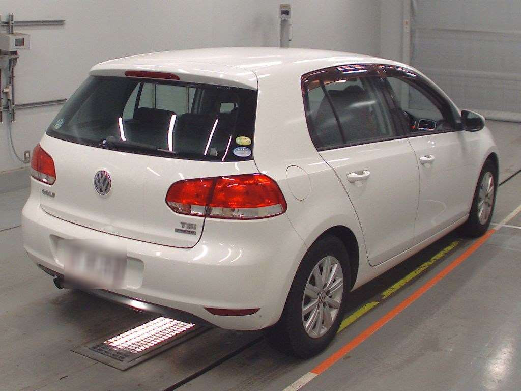 2012 Volkswagen Golf 1KCAV[1]