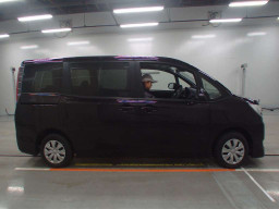 2018 Toyota Noah