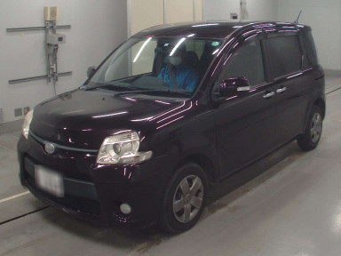 2011 Toyota Sienta