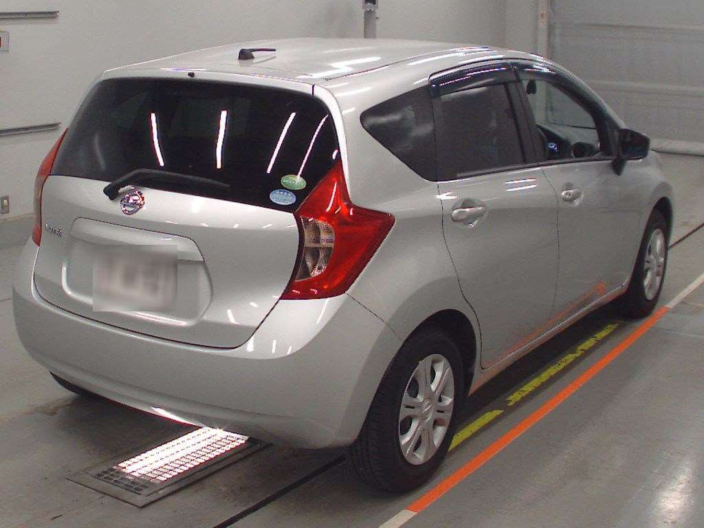 2016 Nissan Note E12[1]