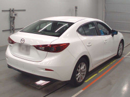 2014 Mazda Axela