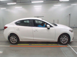 2014 Mazda Axela