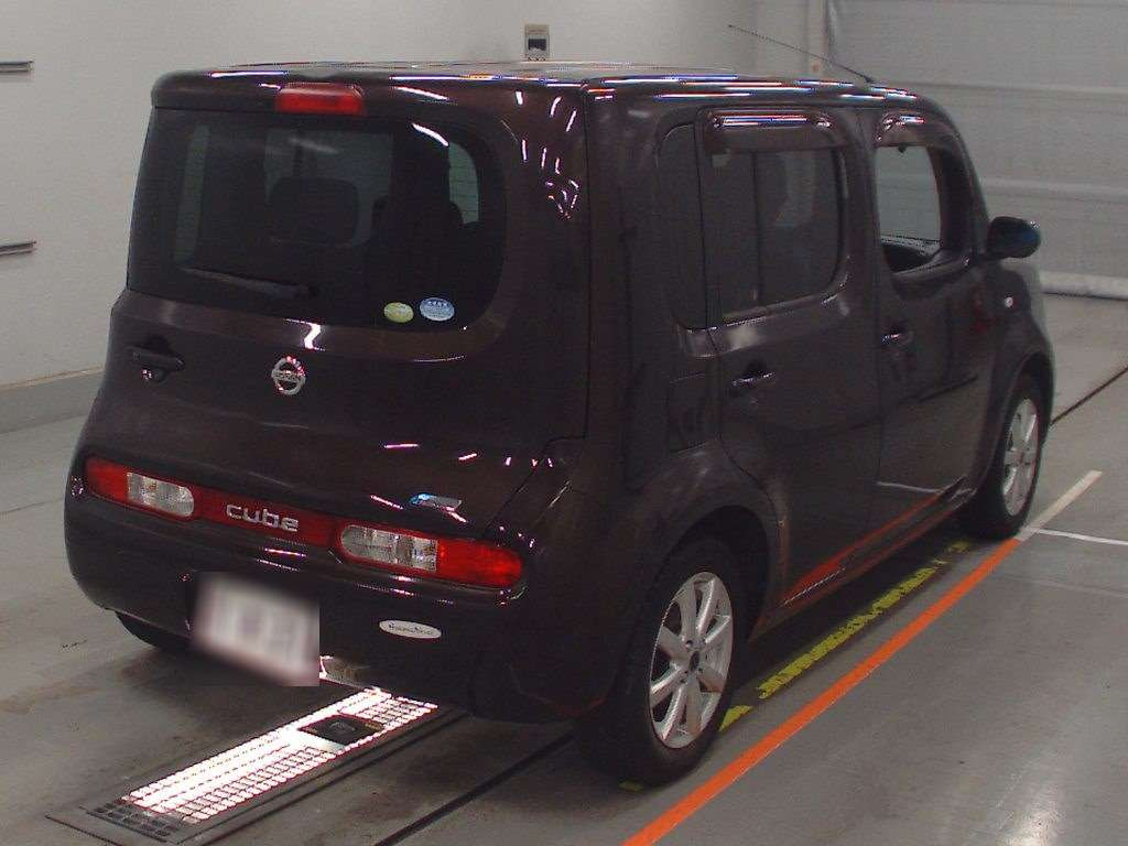 2010 Nissan Cube Z12[1]