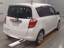 2006 Toyota Ractis