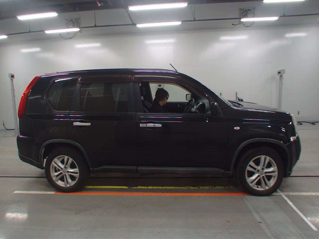 2012 Nissan X-Trail NT31[2]