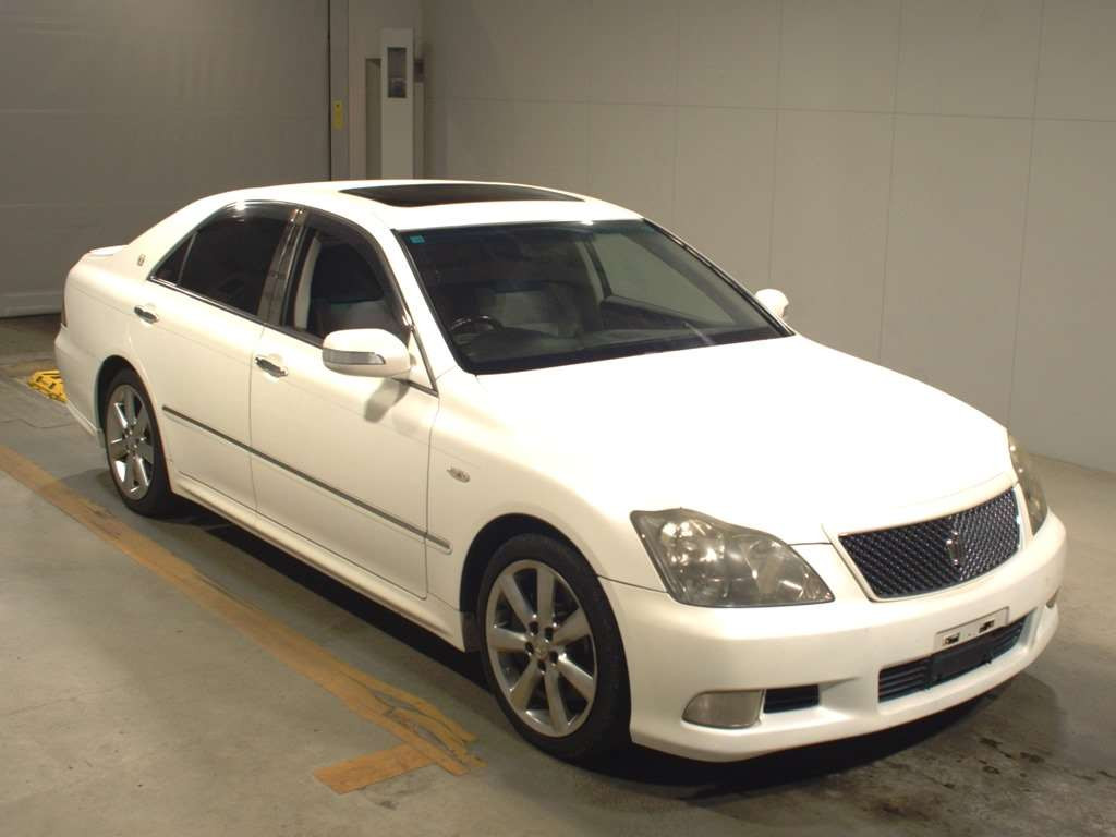 2007 Toyota Crown GRS184[2]