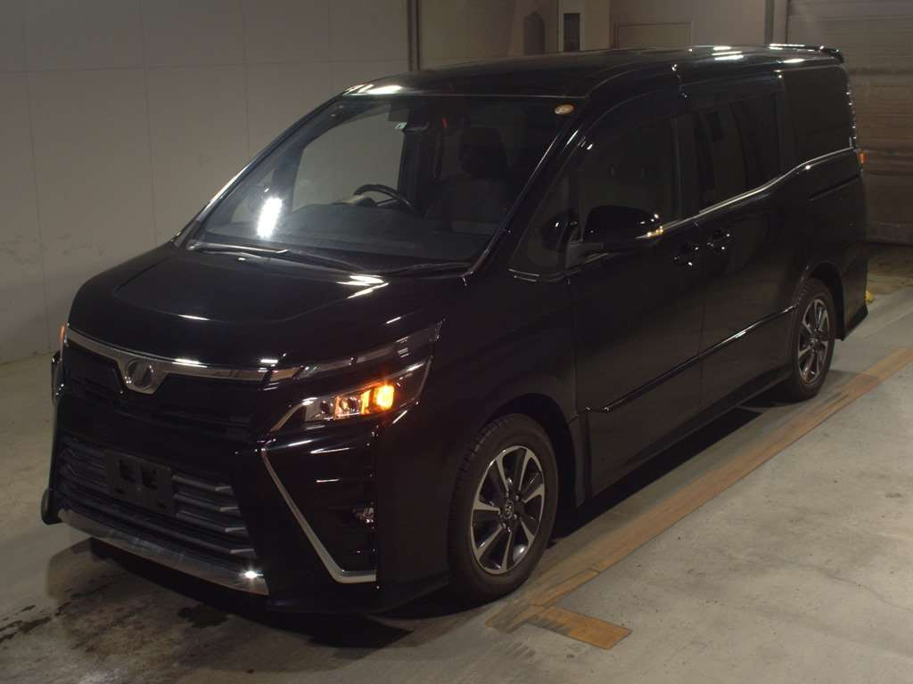 2017 Toyota Voxy ZRR80W[0]