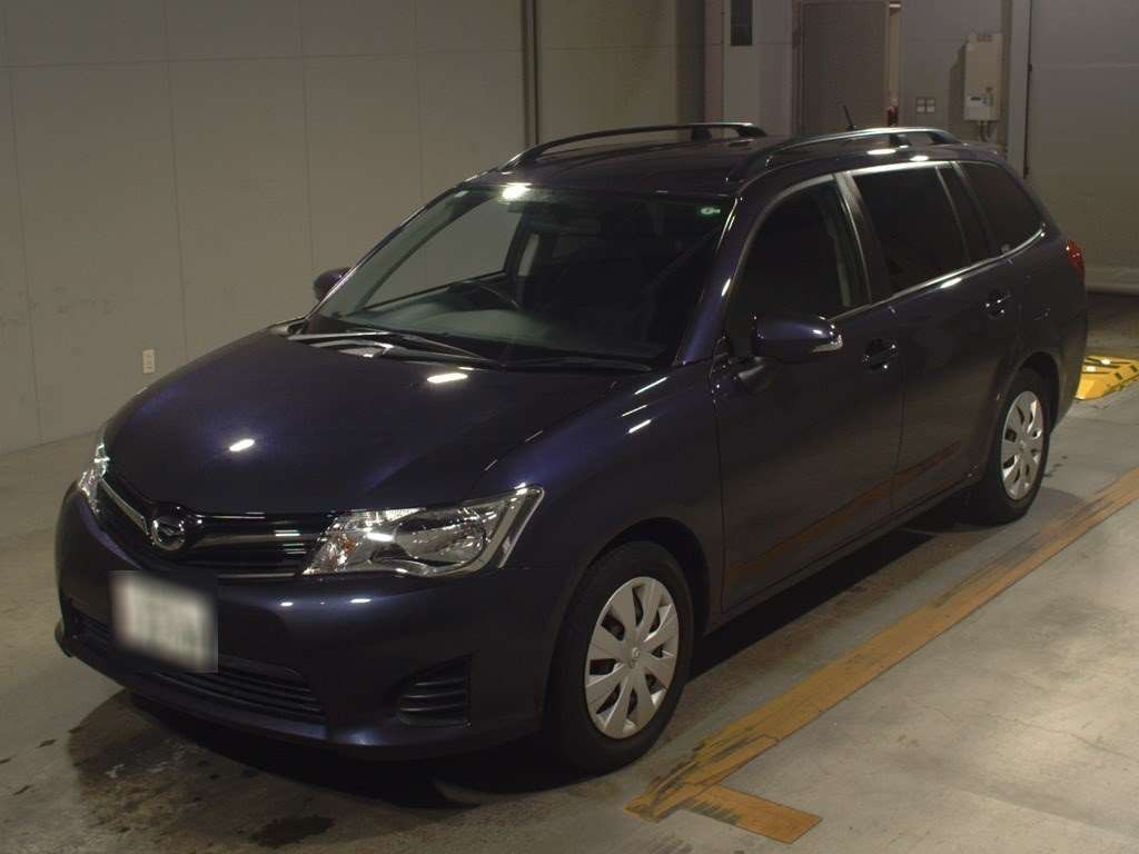 2013 Toyota Corolla Fielder NZE161G[0]