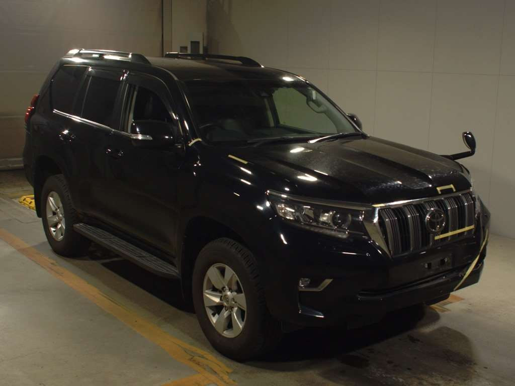 2019 Toyota Land Cruiser Prado GDJ150W[2]