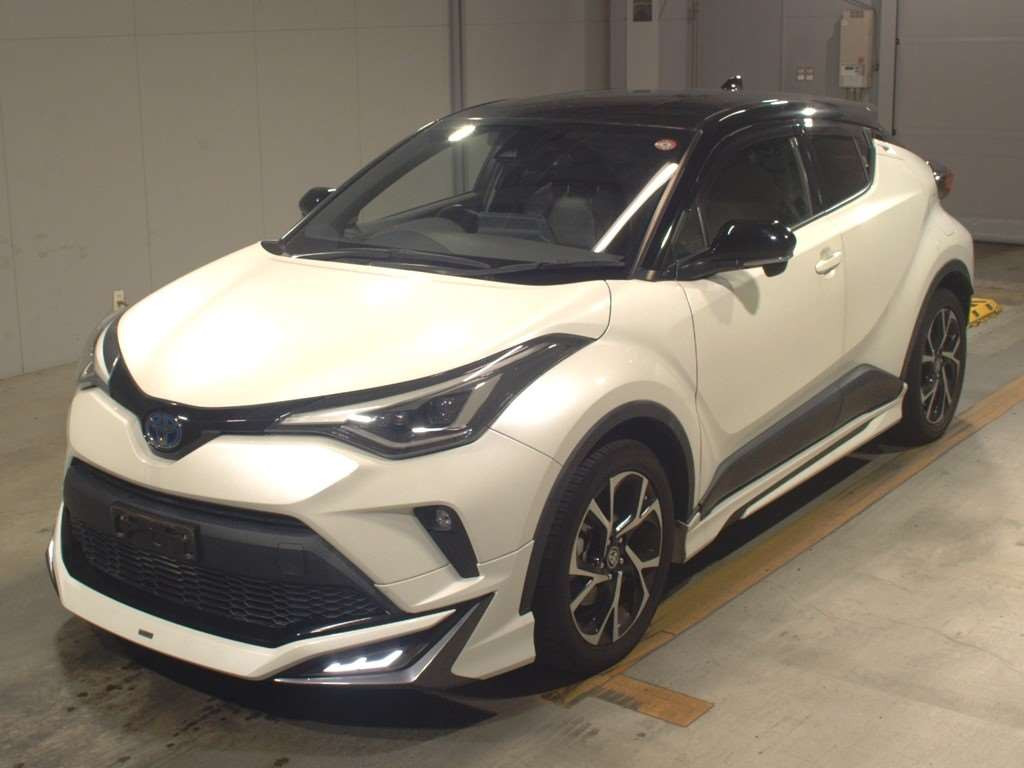 2020 Toyota C-HR ZYX11[0]