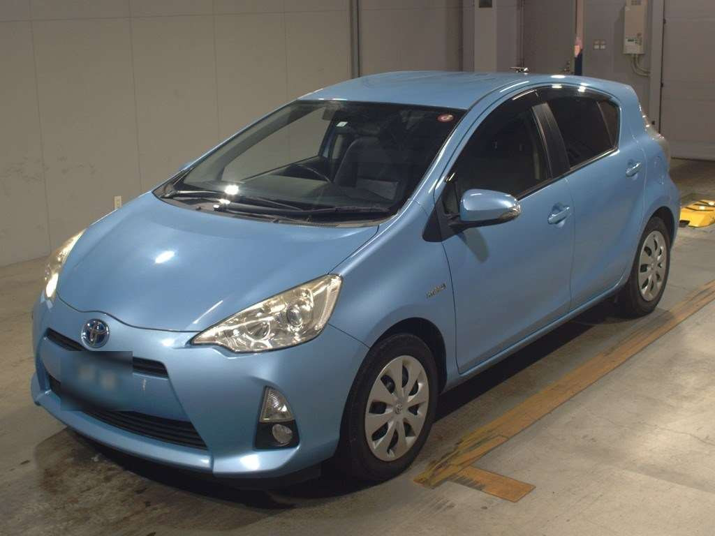 2014 Toyota Aqua NHP10[0]