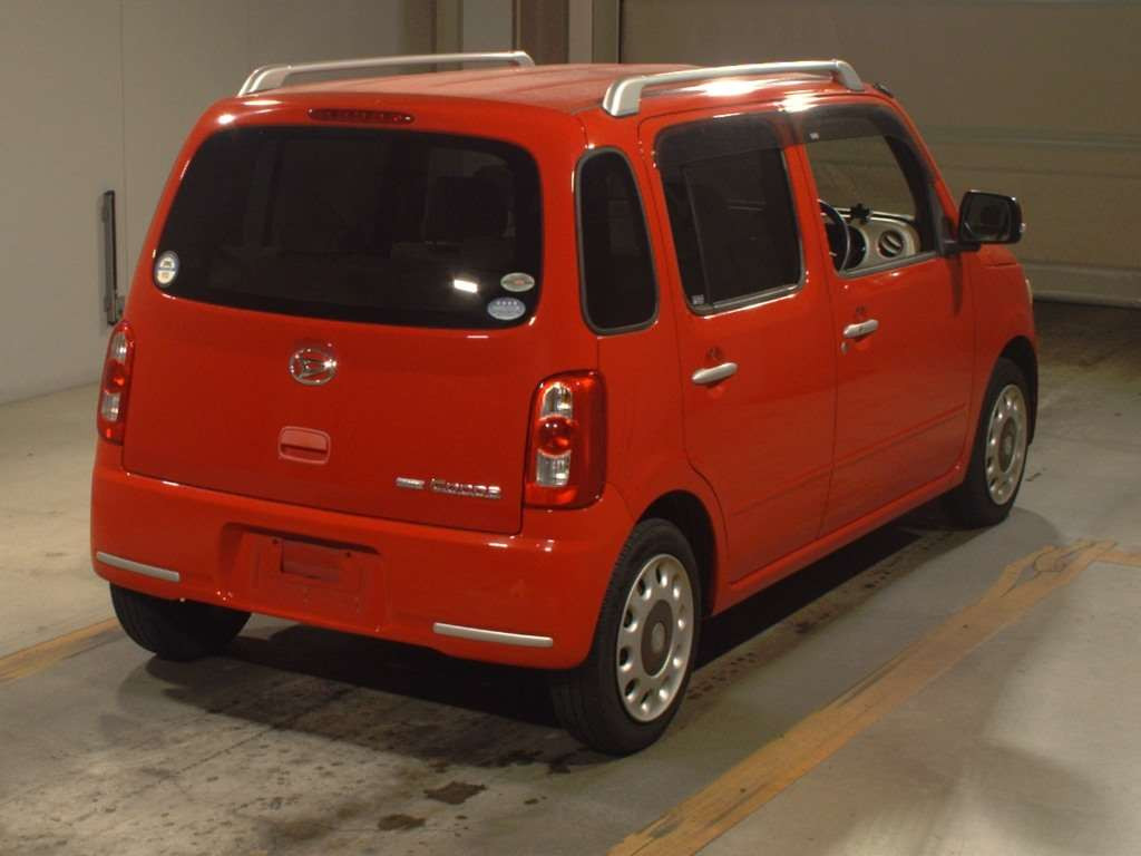 2010 Daihatsu Mira Cocoa L675S[1]