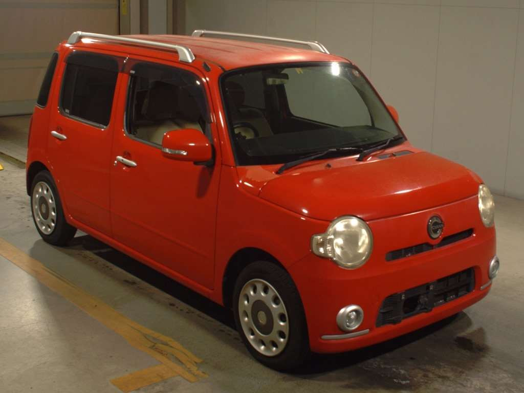 2010 Daihatsu Mira Cocoa L675S[2]