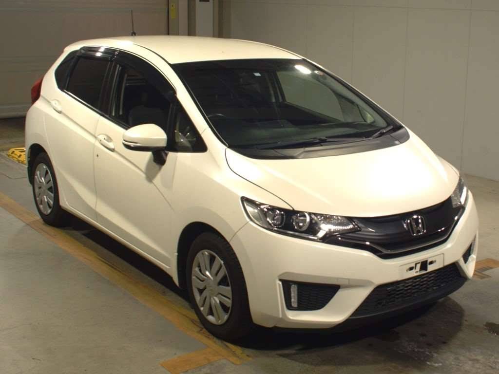 2013 Honda Fit GK5[2]