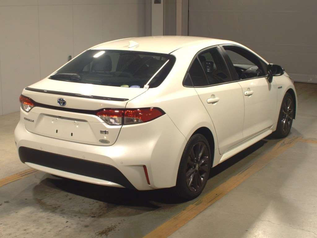 2020 Toyota Corolla Sedan ZWE211[1]