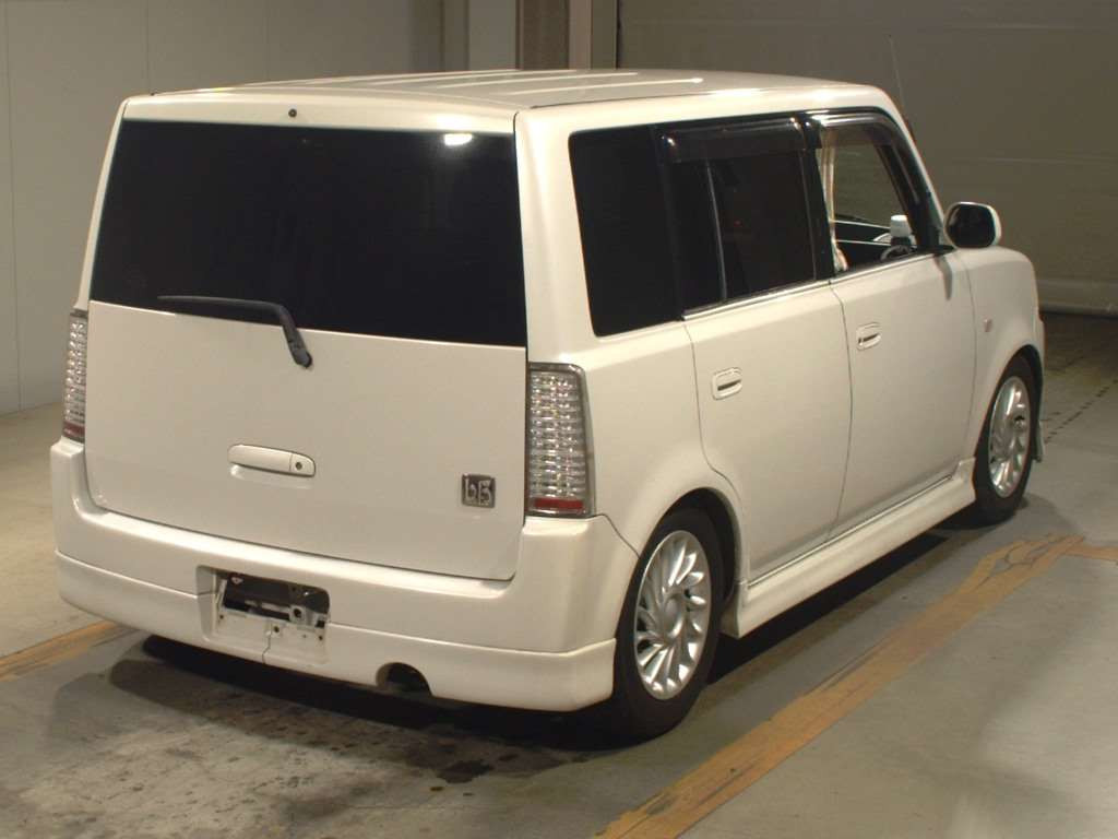 2001 Toyota bB NCP31[1]