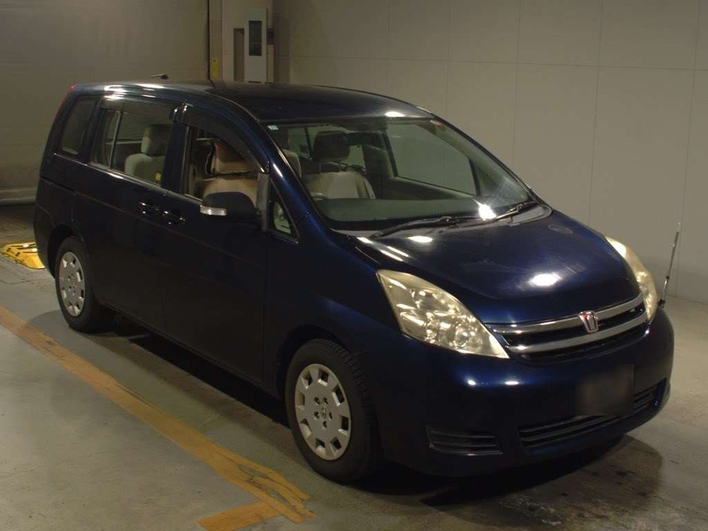 2009 Toyota Isis ZGM10G[2]