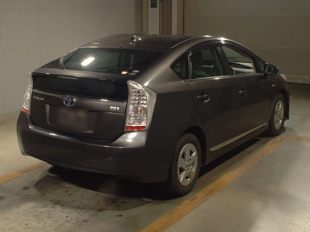 2011 Toyota Prius ZVW30[1]