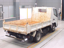 2003 Hino DUTRO