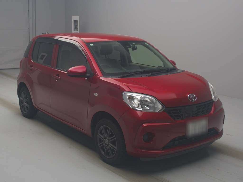 2017 Toyota Passo M700A[2]