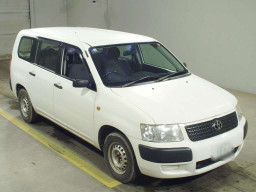 2012 Toyota Succeed Van