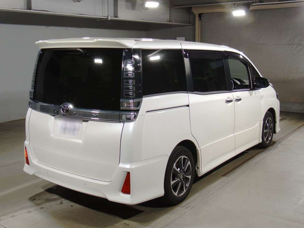 2021 Toyota Voxy ZRR80W[1]