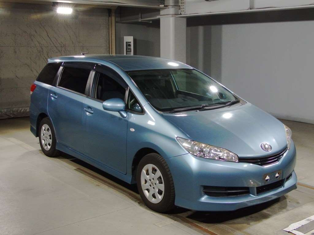 2009 Toyota Wish ZGE20G[2]