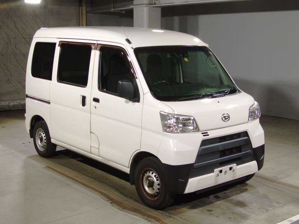 2018 Daihatsu Hijet Cargo S321V[2]