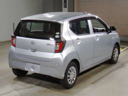 2020 Daihatsu Mira es