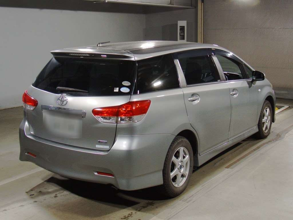 2009 Toyota Wish ZGE20W[1]