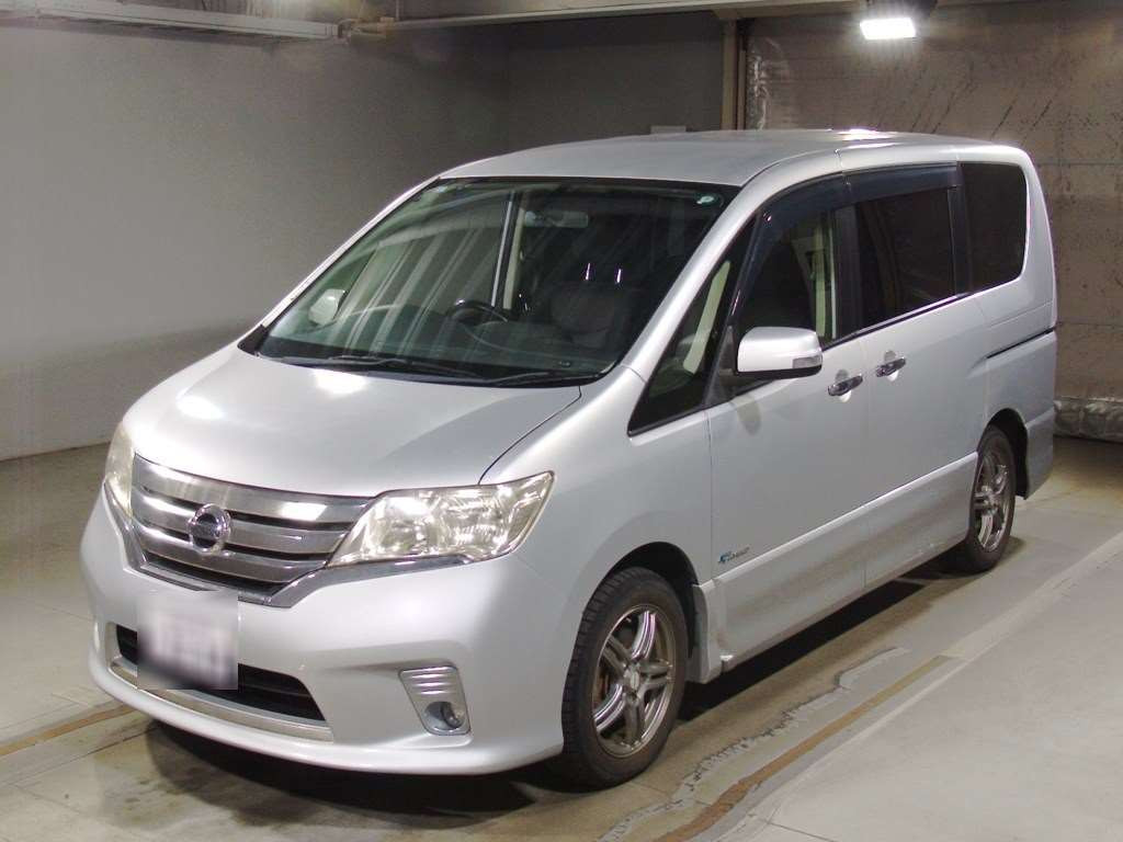 2013 Nissan Serena HFC26[0]