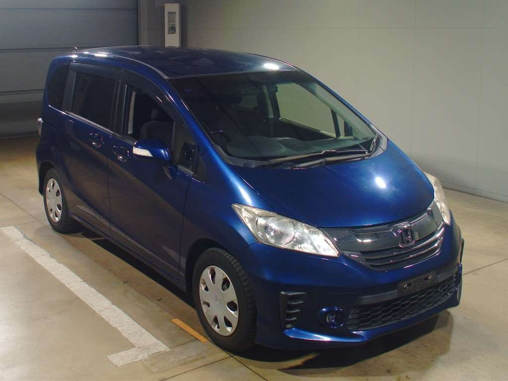 2015 Honda Freed GB3[2]